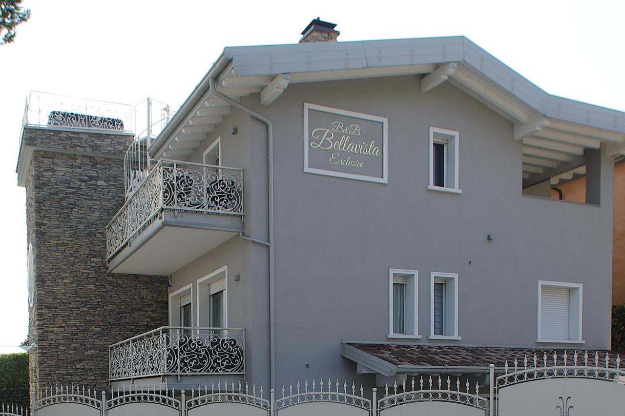 B&B Bellavista Exclusive In Zona Centrale Con Piscina Riscaldata E Jacuzzi Vista Lago Дезенцано-дель-Гарда Екстер'єр фото